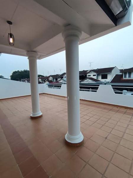 2-storey Terraced House for Sale in Taman Desa Tebrau (Tebrau) - Li Min - Balcony - PropertyGuru.com.my