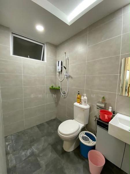 Condominium for Rent at QuayWest Residence - Shing Lam - PropertyGuru.com.my