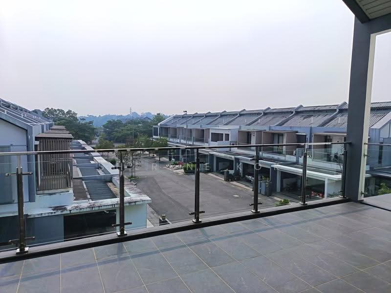 Bungalow House untuk Dijual di La Promenade (Samarahan) - Sherene Kok - PropertyGuru.com.my