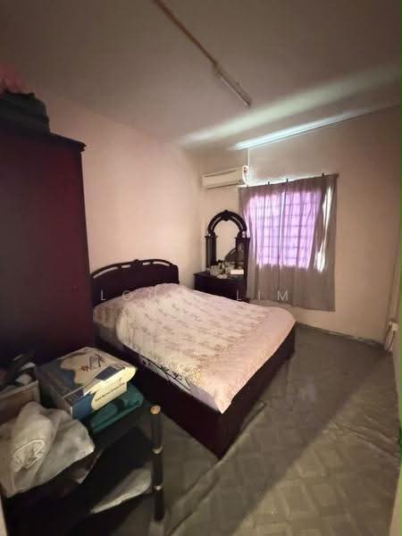 Flat for Sale at Pangsapuri Nuri - Louis Lim - Bedroom - PropertyGuru.com.my