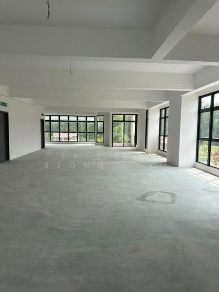 Shop for Rent in Bandar Rimbayu (Telok Panglima Garang) - Eric Lim Seong Hooi - Interior - PropertyGuru.com.my