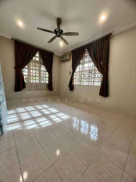 Rumah Kluster untuk Dijual di Taman Berangan (Sungai Petani) - Yvonne Quah - Living Room - PropertyGuru.com.my