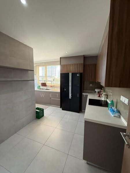 Kondominium untuk Disewa di Residensi R8 - Wei Kit - Kitchen - PropertyGuru.com.my