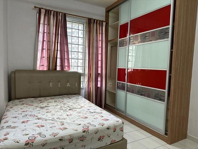 Condominium for Sale at Putra Place Condominium - Elaine Chew - Bedroom - PropertyGuru.com.my