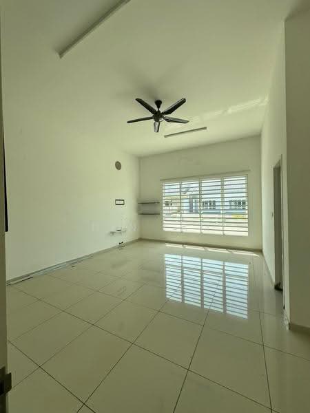 2-storey Terraced House for Sale in Seremban (Negeri Sembilan) - Den Lam - Living Room - PropertyGuru.com.my