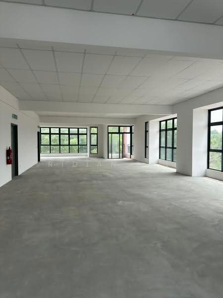 Shop for Rent in Bandar Rimbayu (Telok Panglima Garang) - Ridian Tan - Interior - PropertyGuru.com.my