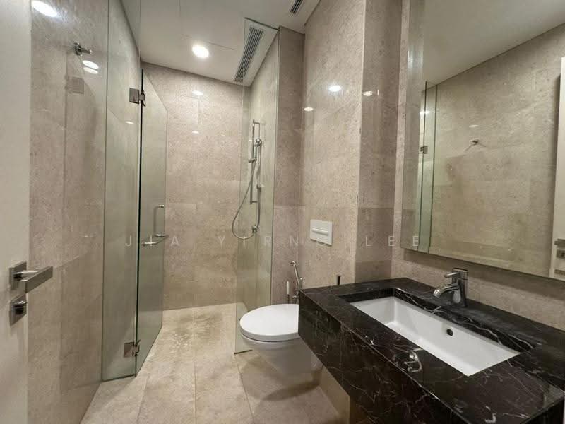 Service Residence for Rent at Banyan Tree Signatures - Jia Yirng Lee - Bathroom - PropertyGuru.com.my