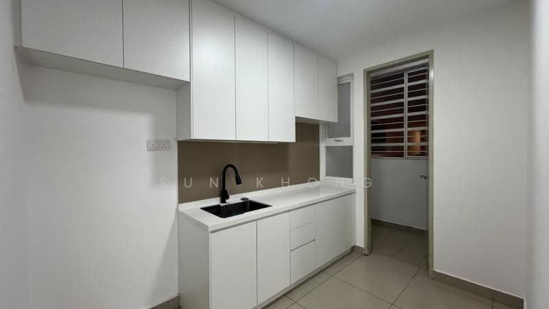 Condominium for Sale at Mutiara Ville - Sun Khong - Kitchen - PropertyGuru.com.my