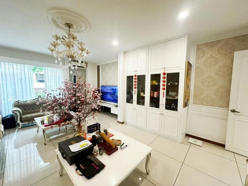 Rumah Berkembar untuk Dijual di Senibong Cove (Masai) - Stella Chia - Living Room - PropertyGuru.com.my