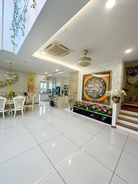 Rumah Berkembar untuk Dijual di Senibong Cove (Masai) - Stella Chia - Dining Room - PropertyGuru.com.my