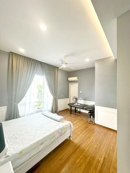 Rumah Berkembar untuk Dijual di Senibong Cove (Masai) - Stella Chia - Bedroom - PropertyGuru.com.my