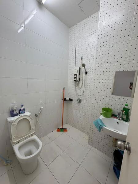 Rumah Teres 2-Tingkat untuk Disewa di Eco Majestic (Semenyih) - Bill Lee - Bathroom - PropertyGuru.com.my