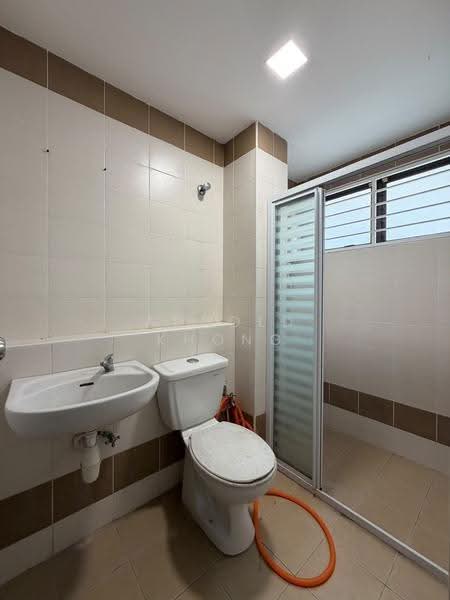 2.5-storey Terraced House for Sale in Taman Bukit Prima (Cheras) - Arnold Khong - Bathroom - PropertyGuru.com.my