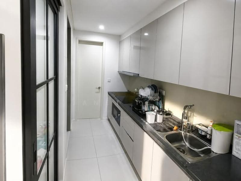 Service Residence for Sale at Ativo Suites @ Damansara Avenue - Janet Teh - Kitchen - PropertyGuru.com.my