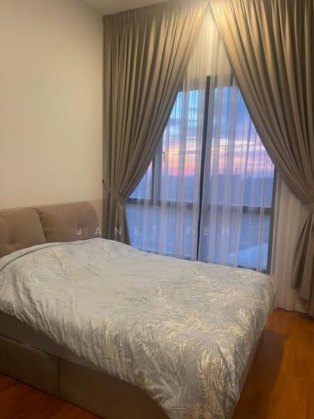 Service Residence for Sale at Ativo Suites @ Damansara Avenue - Janet Teh - Bedroom - PropertyGuru.com.my