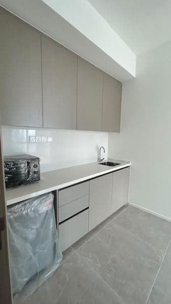 Service Residence for Rent at Skyline Embassy - Teris Tee - Kitchen - PropertyGuru.com.my