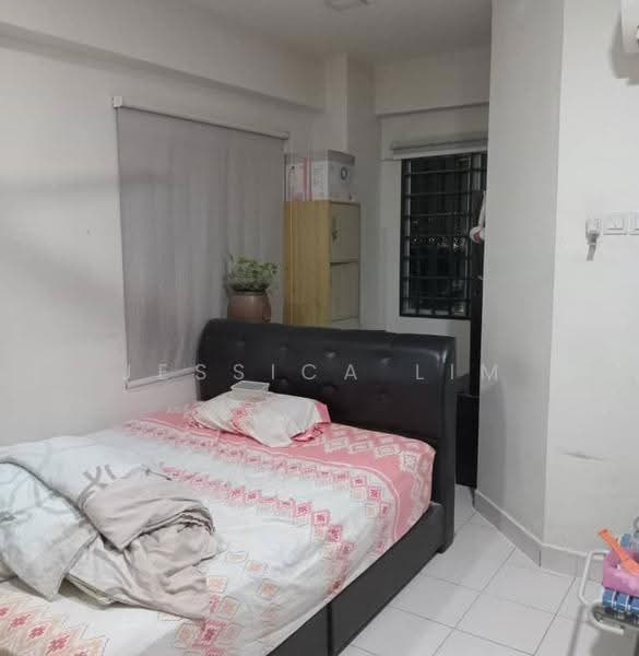 Apartment for Sale at Mandy Villa - Jessica Lim - Bedroom - PropertyGuru.com.my