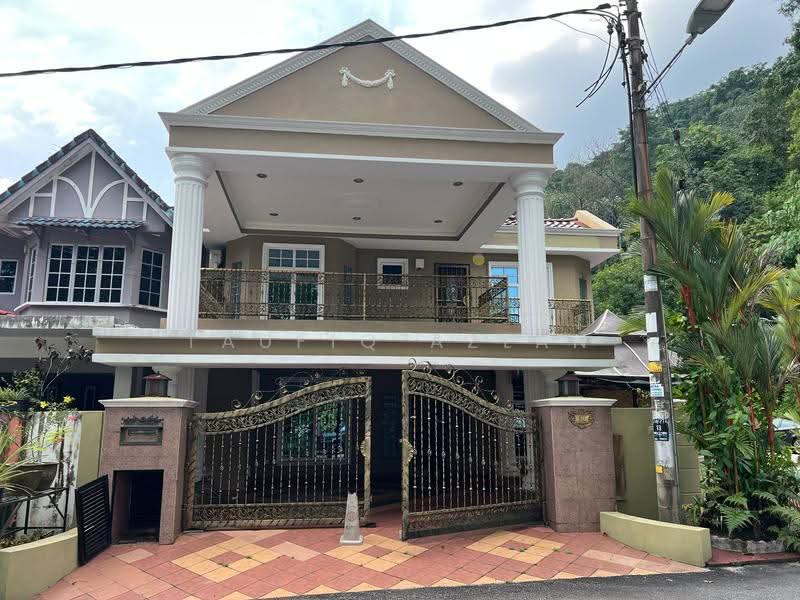 2-storey Terraced House for Sale in Seksyen 5 Wangsa Maju (Wangsa Maju) - Taufiq Azlan - Exterior - PropertyGuru.com.my