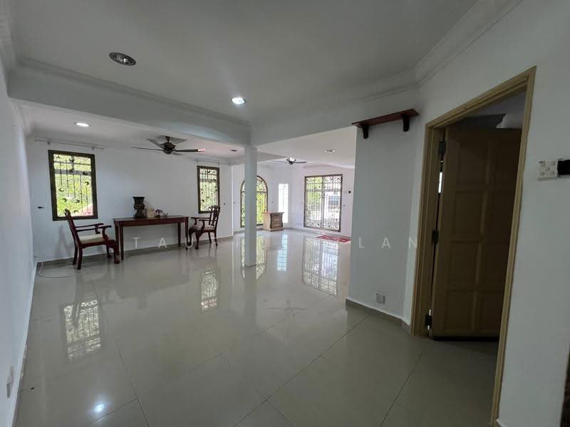 2-storey Terraced House for Sale in Seksyen 5 Wangsa Maju (Wangsa Maju) - Taufiq Azlan - Living Room - PropertyGuru.com.my