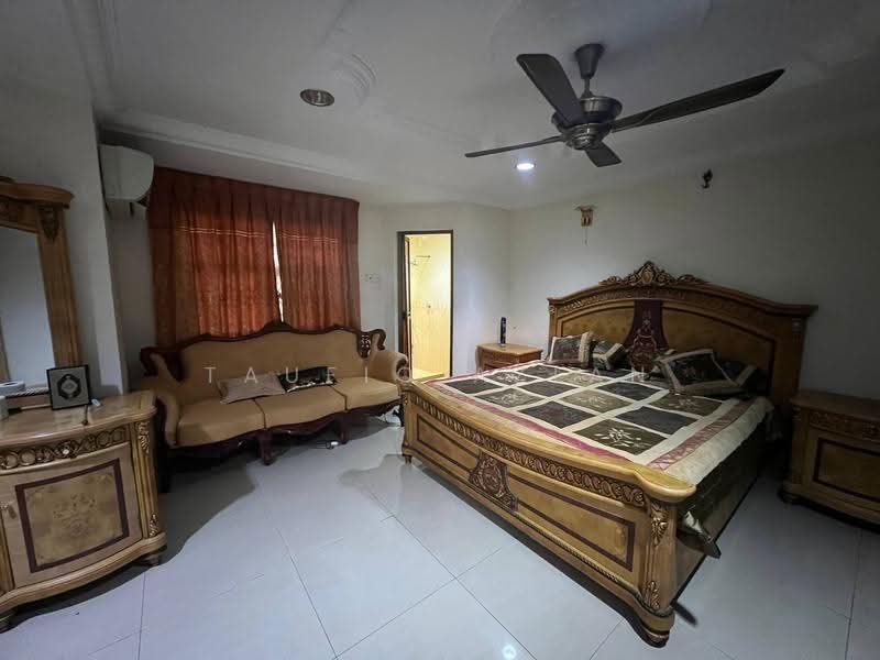2-storey Terraced House for Sale in Seksyen 5 Wangsa Maju (Wangsa Maju) - Taufiq Azlan - Bedroom - PropertyGuru.com.my