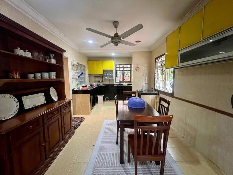 2-storey Terraced House for Sale in Seksyen 5 Wangsa Maju (Wangsa Maju) - Taufiq Azlan - Kitchen - PropertyGuru.com.my