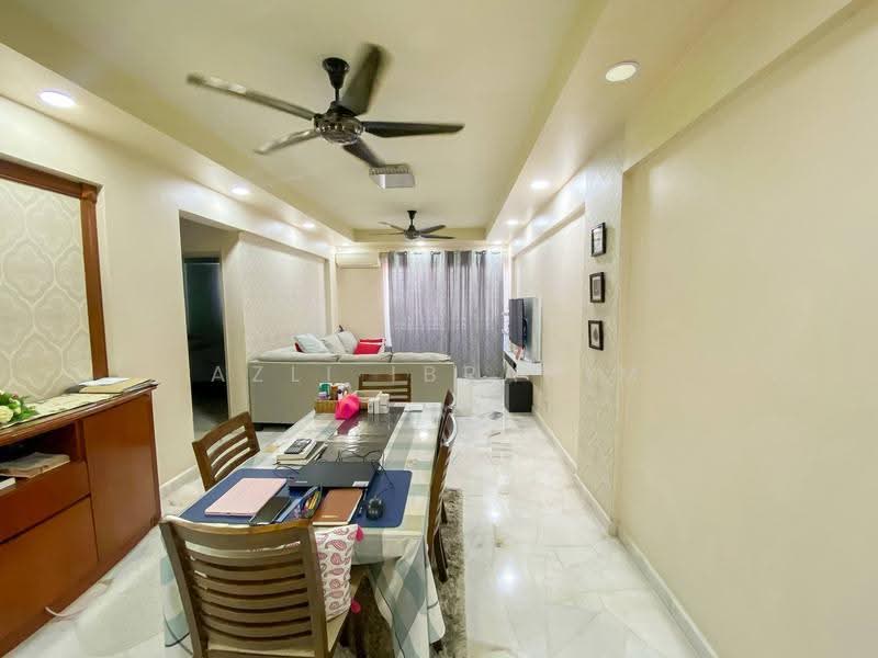 Apartment for Sale at Pangsapuri Seri Pinang - Azli Ibrahim - Living Room - PropertyGuru.com.my