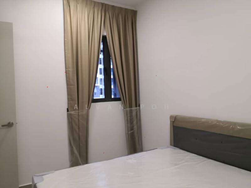 Kediaman Servis untuk Dijual di Suria Garden - Alvan Poh - Bedroom - PropertyGuru.com.my