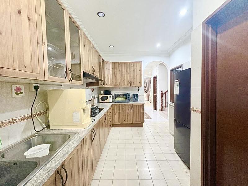 Rumah Teres 2-Tingkat untuk Dijual di Seksyen 7 (Shah Alam) - NORFADILAH ZAINUDDIN - Kitchen - PropertyGuru.com.my