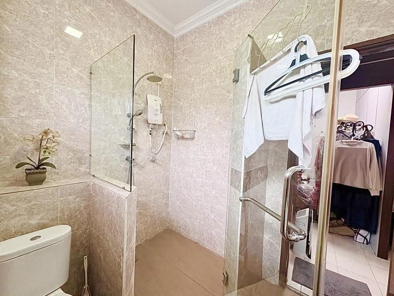 Rumah Teres 2-Tingkat untuk Dijual di Seksyen 7 (Shah Alam) - NORFADILAH ZAINUDDIN - Bathroom - PropertyGuru.com.my