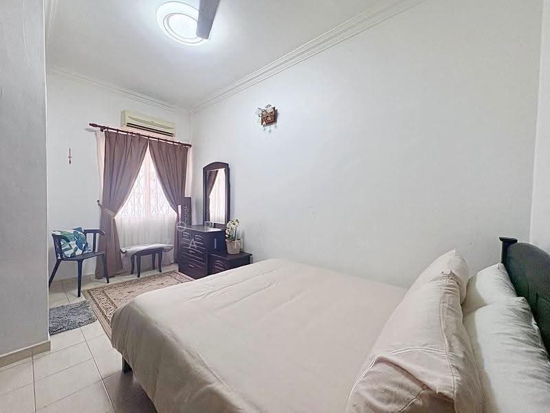 Rumah Teres 2-Tingkat untuk Dijual di Seksyen 7 (Shah Alam) - NORFADILAH ZAINUDDIN - Bedroom - PropertyGuru.com.my