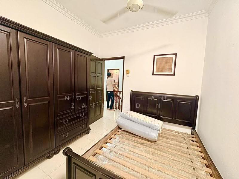 Rumah Teres 2-Tingkat untuk Dijual di Seksyen 7 (Shah Alam) - NORFADILAH ZAINUDDIN - Bedroom - PropertyGuru.com.my
