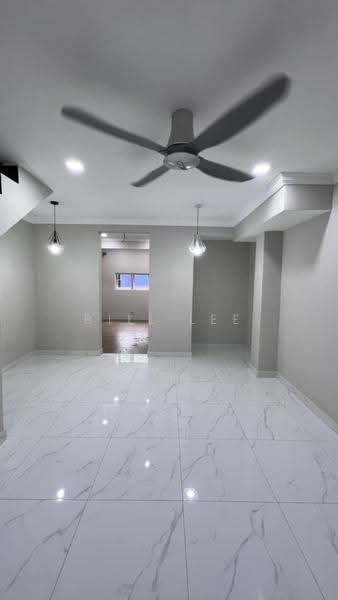 Rumah Teres 2-Tingkat untuk Dijual di Taman Pandan Jaya (Ampang) - Bill Lee - Living Room - PropertyGuru.com.my