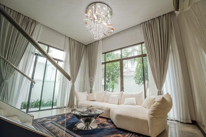 Bungalow House untuk Disewa di Titiwangsa (Kuala Lumpur) - Hugo Gooi - Living Room - PropertyGuru.com.my