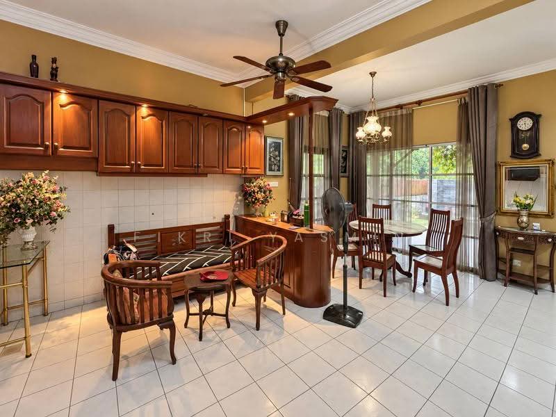 Rumah Teres 2-Tingkat untuk Dijual di Bandar Baru Bangi (Selangor) - Fikri Yasmin - Living Room - PropertyGuru.com.my
