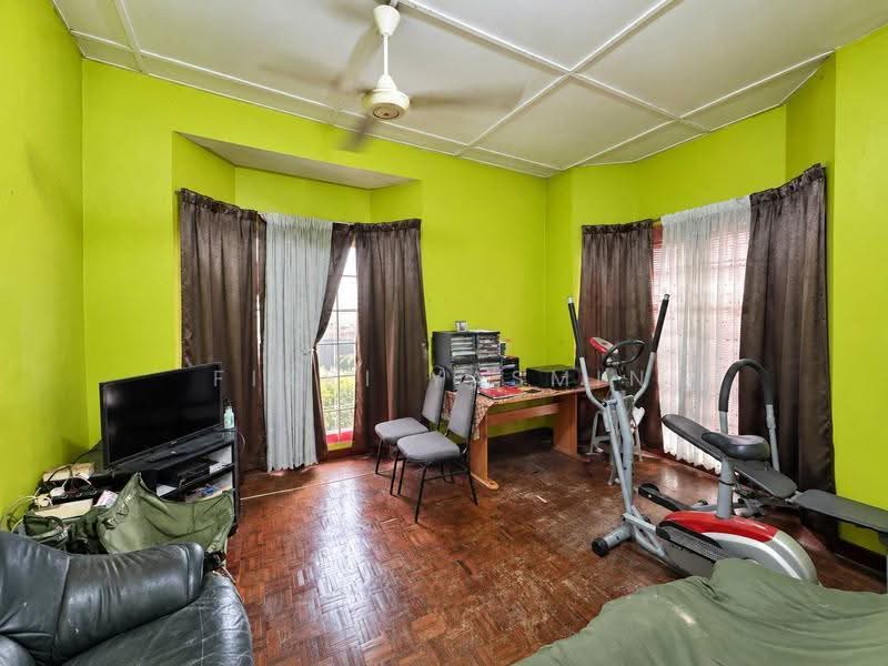 Rumah Teres 2-Tingkat untuk Dijual di Bandar Baru Bangi (Selangor) - Fikri Yasmin - Study - PropertyGuru.com.my