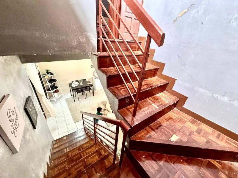 1.5-storey Terraced House for Sale in Bandar Tasik Kesuma (Beranang) - Azli Ibrahim - Interior - PropertyGuru.com.my
