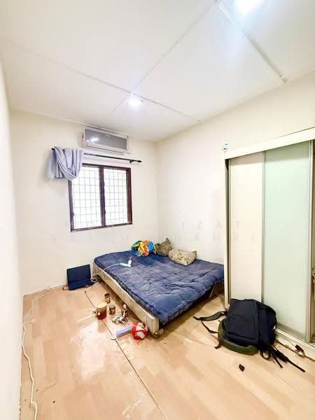 Rumah Teres 1-Tingkat untuk Dijual di Taman Cheras Perdana (Cheras) - Mohd Aizat Saiful Bahri - Bedroom - PropertyGuru.com.my