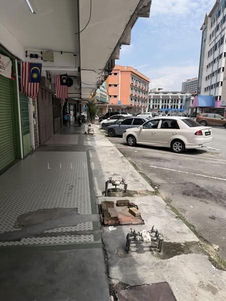 Shop / Office for Sale in Ipoh (Perak) - Lily Chong - Exterior - PropertyGuru.com.my