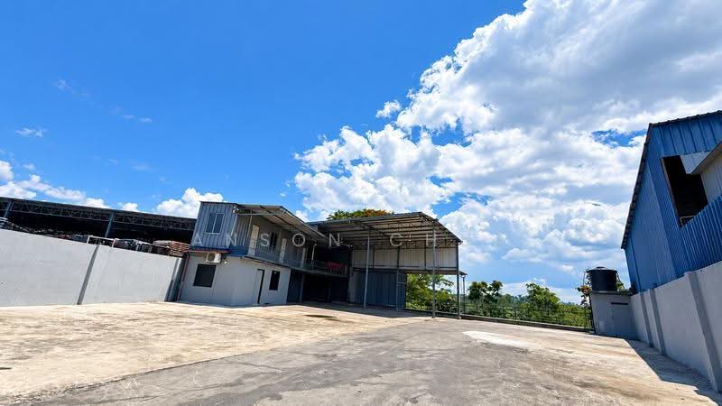 Gudang untuk Disewa di Taman Johor Jaya (Johor Bahru) - Anson Chua - Exterior - PropertyGuru.com.my