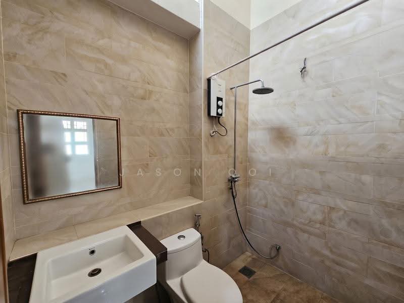 2-storey Terraced House for Rent in Usj 18 (Subang Jaya) - Jason Ooi - Bathroom - PropertyGuru.com.my