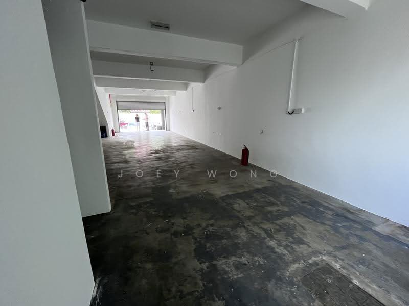 Shop for Rent in Taman Lestari Perdana (Seri Kembangan) - Joey Wong - Interior - PropertyGuru.com.my