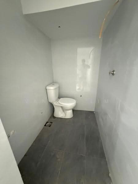 Terraced House for Sale in Skudai (Johor) - Vanessa Lim - Bathroom - PropertyGuru.com.my