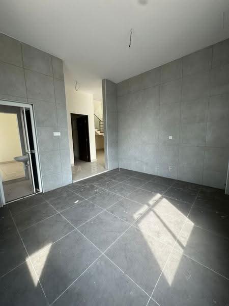 Semi-Detached House for Sale in Kluang (Johor) - Shanel Tee - Interior - PropertyGuru.com.my