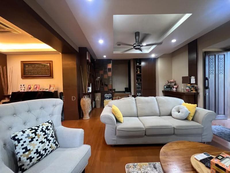 2-storey Terraced House for Sale in Alam Damai (Cheras) - Edward Ooi - Living Room - PropertyGuru.com.my