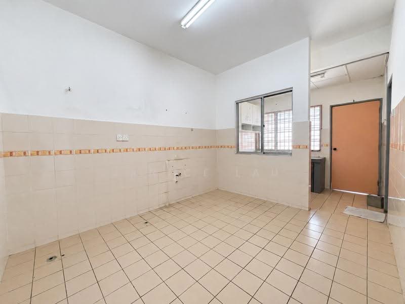 2-storey Terraced House for Sale in Bandar Mahkota Cheras (Cheras) - Janice Lau - Kitchen - PropertyGuru.com.my