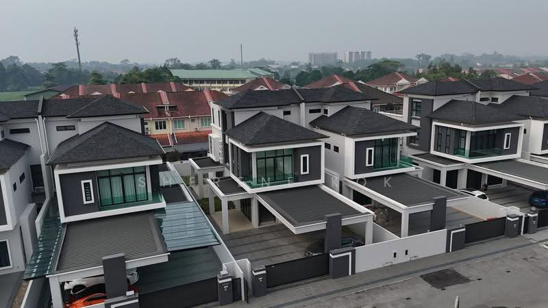 Rumah Berkembar untuk Dijual di Kuching (Sarawak) - Sherene Kok - Exterior - PropertyGuru.com.my