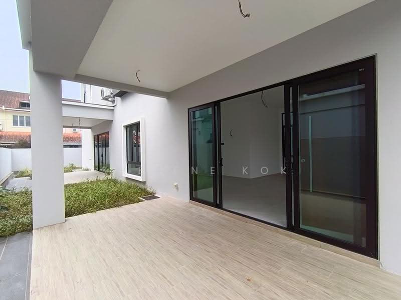 Rumah Berkembar untuk Dijual di Kuching (Sarawak) - Sherene Kok - Exterior - PropertyGuru.com.my