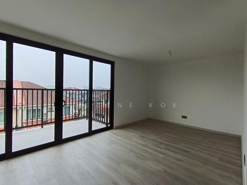 Rumah Berkembar untuk Dijual di Kuching (Sarawak) - Sherene Kok - Balcony - PropertyGuru.com.my