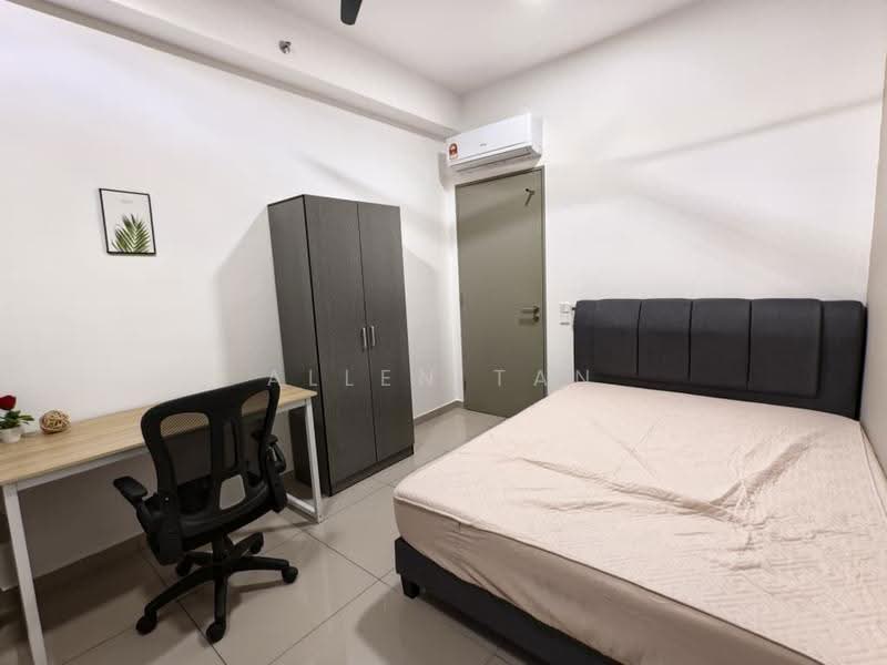 Kediaman Servis untuk Disewa di D'Vervain - Allen Tan - Bedroom - PropertyGuru.com.my