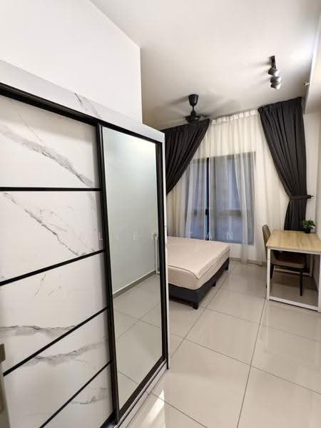 Kediaman Servis untuk Disewa di D'Vervain - Allen Tan - Bedroom - PropertyGuru.com.my